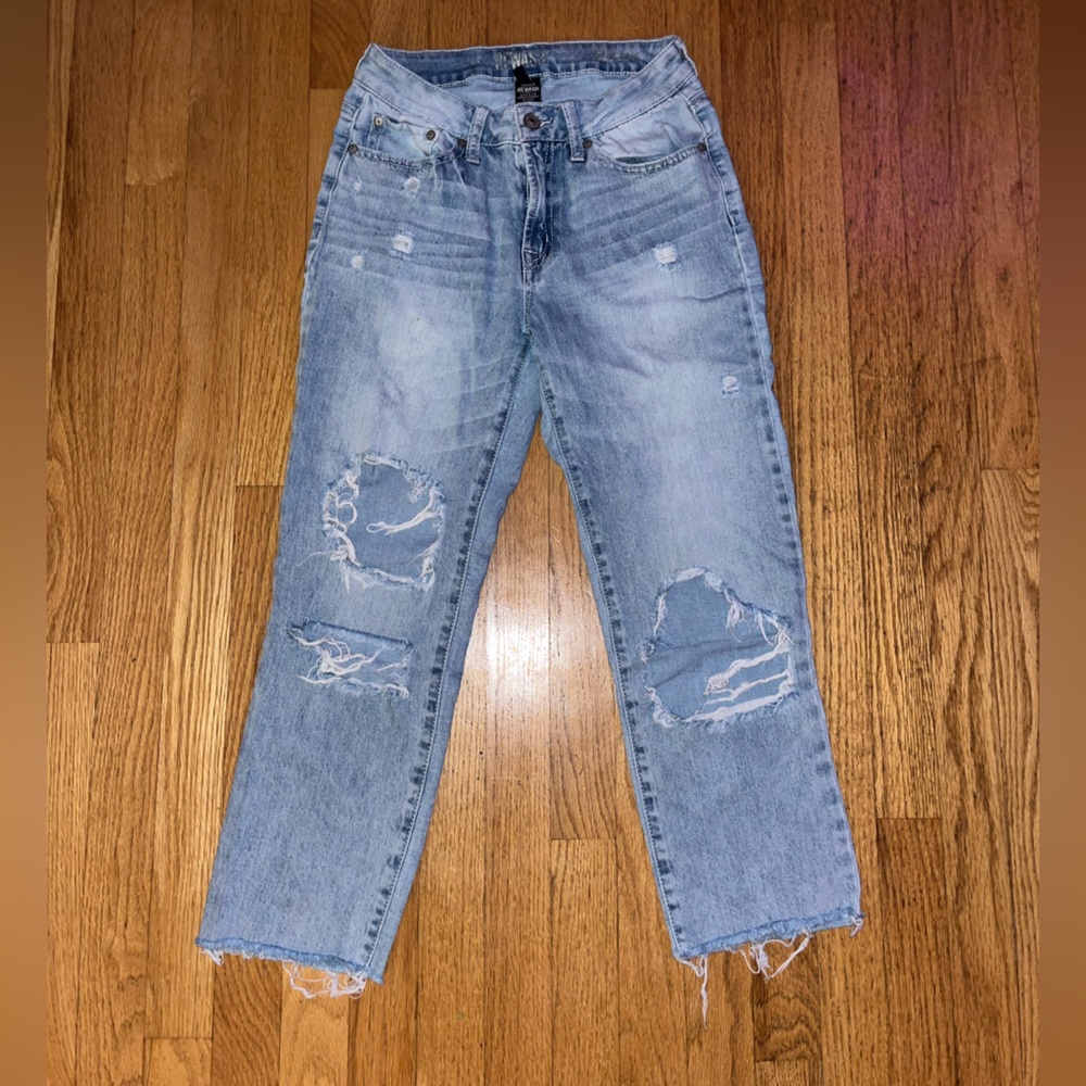 Women’s Cropped Rewash Jeans